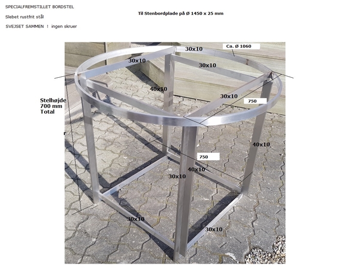 20201215 Specialfremstillet Bordstel i rustfrit stål. Kube m topring