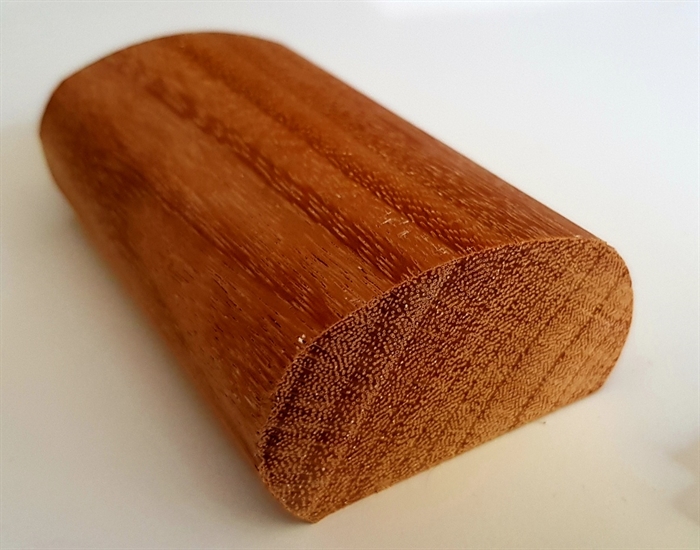 20190520 Cumaru håndliste 32x60mm, oval, flad bund. 2 stk. 2750, 1 stk. 5150, 1 stk. 215cm 