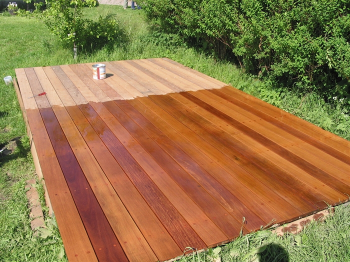 Cumaru terrasse under oliebehandlingen