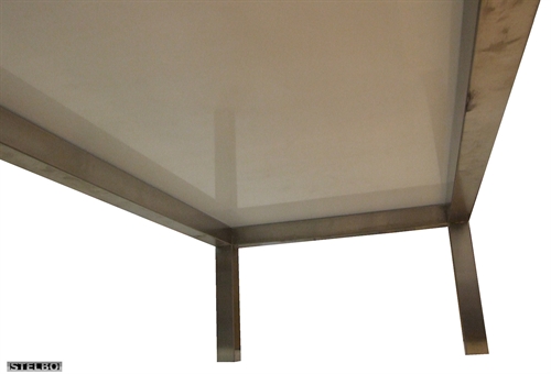 Sofabord med hvid glasbordplade