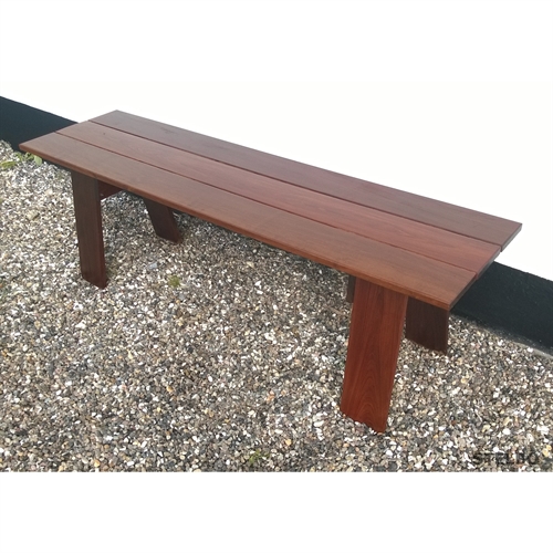 Bænk i Ipé jerntræ/ironwood